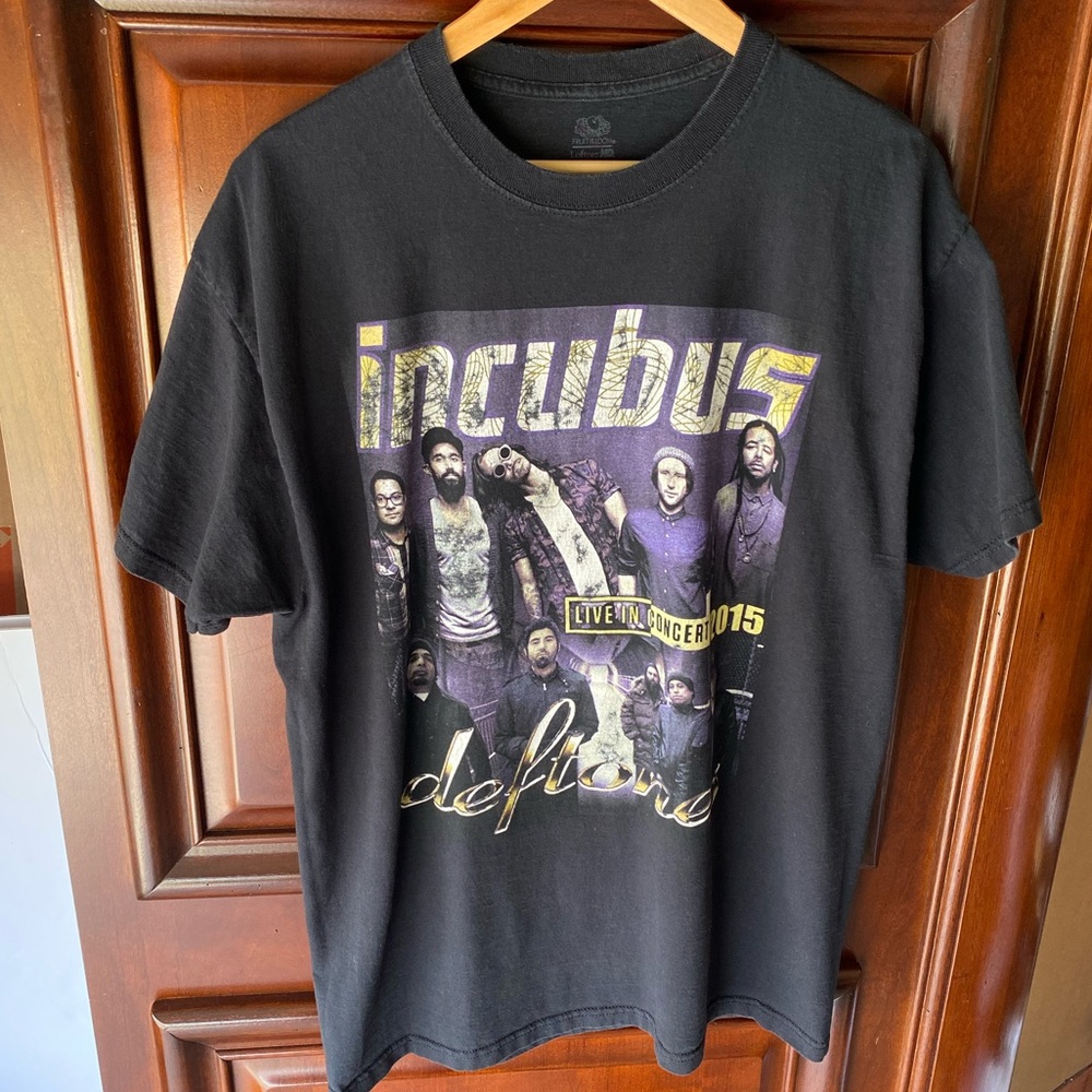 2015 Incubus Live In Concert Band T-shirt